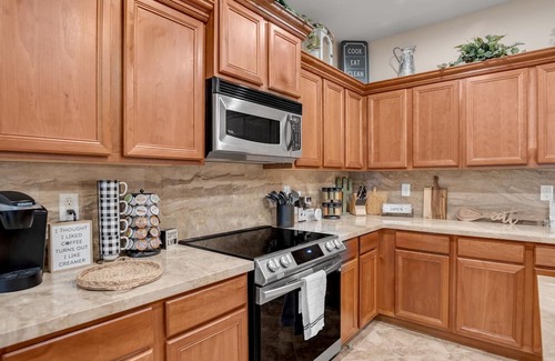 Pinal County House | Exceptional 3-Bedroom House in Chandler with AC & WiFi