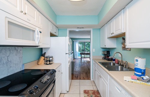 Destin House | Relaxing Townhome with Private Beach Access & Family-Friendly Amenities