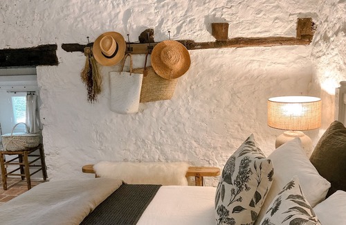 Tourtoirac Bed & Breakfast | Relaxing Cottage Retreat at Domaine de Pragelier, Tourtoirac