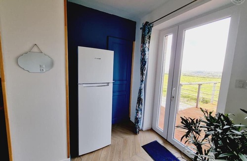 Sains-du-Nord Cottage | Family-Friendly Gite Sains-du-Nord with 5 Cozy Bedrooms
