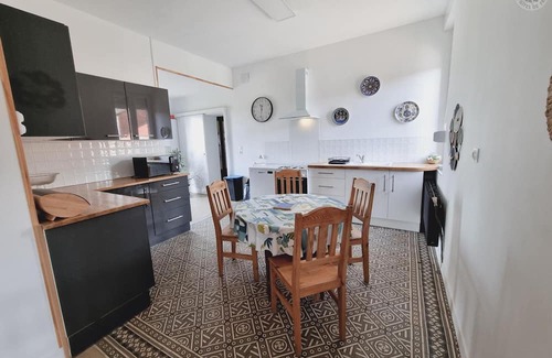 Sains-du-Nord Cottage | Family-Friendly Gite Sains-du-Nord with 5 Cozy Bedrooms