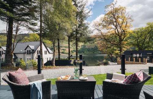 Arrochar Cottage | Relaxing Ardlui Retreat Lodge with Spa & Hot Tub Amenities