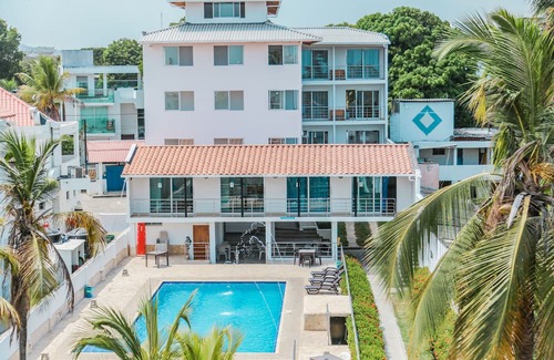 Covenas House | Inviting Double Room in Tolu Coveñas for Family Stays