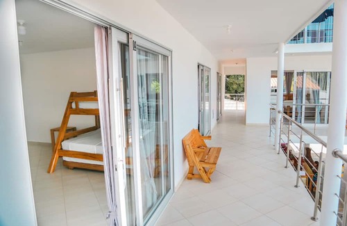 Covenas House | Inviting Double Room in Tolu Coveñas for Family Stays
