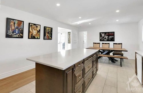 Westboro House | Inviting Retreat in Westboro for Families and Travelers