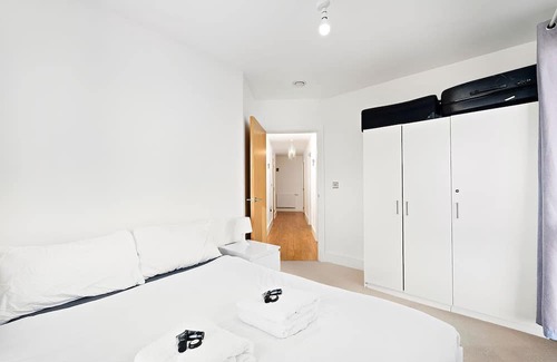 Islington Apartment | Family & Pet-Friendly 3 Bed Flat in Trendy East London