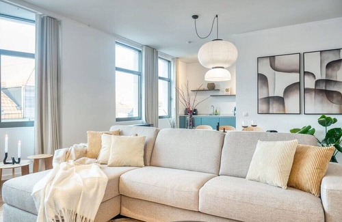 University District Apartment | Inviting 2-BR Antwerp Apartment for Family Getaways