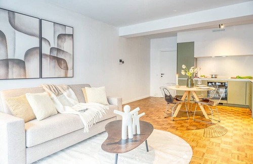 University District Apartment | Cozy 4P Apartment in Antwerp with Balcony for Families
