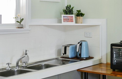 Wallaroo Apartment | Cozy Unit in Wallaroo: Enjoy Breakfast and a Kitchen