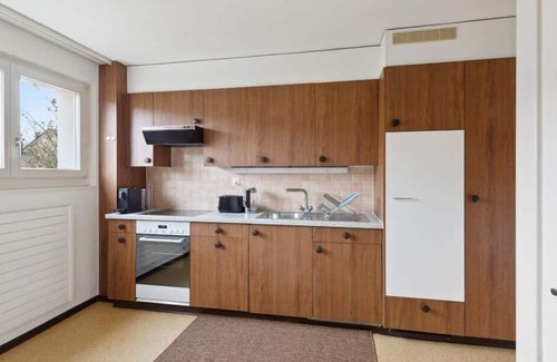 Wiedikon Apartment | Cozy Retreat for Flexible Weekly and Monthly Stays