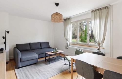 Wiedikon Apartment | Cozy Retreat for Flexible Weekly and Monthly Stays