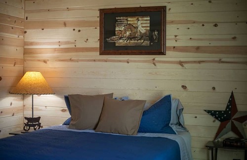 Hildale Cabin | Explore Zion Edge Retreat: Family-Friendly Getaway