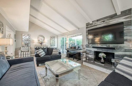 Mission Viejo House | Relaxing Retreat in So. Orange County: Lake & Pool Access