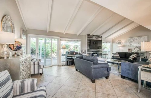 Mission Viejo House | Relaxing Retreat in So. Orange County: Lake & Pool Access