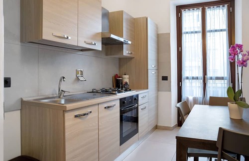 Saluzzo Apartment | Apartment 'Civico 16' with Balcony