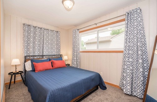 Sioux Falls House | Spacious 4BR Retreat Perfect for Families & Nearby Amenities