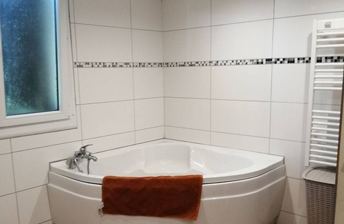 Saint-Martin-d'Arrossa Bed & Breakfast | Chambre Xoriekin Charmante et Calme au Cœur du Pays Basque Intérieur !!!