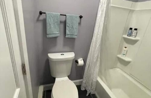 Manchester Apartment | Inviting 2nd Floor Studio with Breakfast & Pet-Friendly Perks