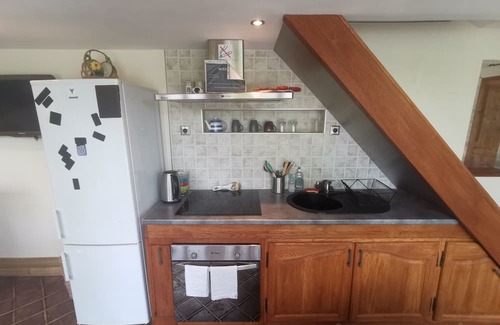 Precy-sur-Oise Apartment | Charming Retreat Near Paris with Private Heated Pool