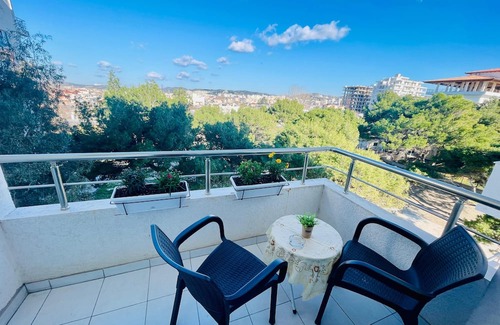 Albania Apartment | Relaxing SerenityView Apartments with Spa & Breakfast