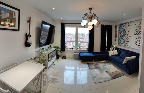 East End Apartment | Relax at La Casita: Top-Rated with Spa and Kitchen Access