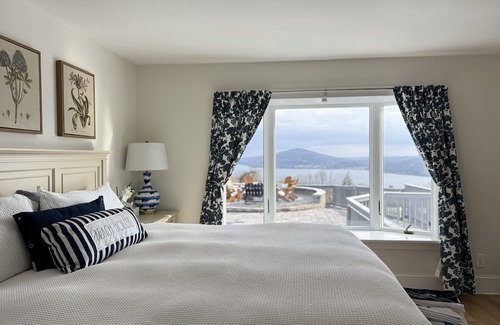 Naples House | Relaxing Retreat with Hot Tub & Heated Pool in Naples