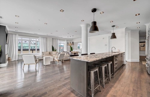 Aylmer Apartment | Le Roof Top