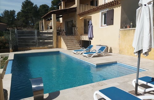 Sainte-Tulle Villa | Tranquil Villa with Pool and Ocean View, Pet Friendly