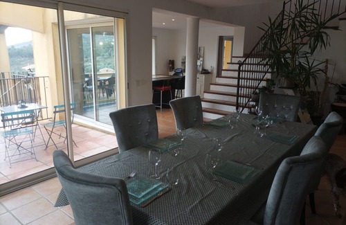 Sainte-Tulle Villa | Tranquil Villa with Pool and Ocean View, Pet Friendly