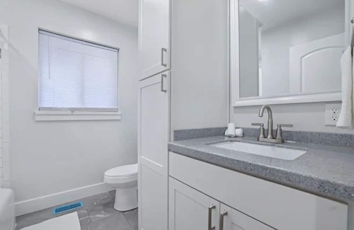 Dayton House | Inviting 3-Bedroom Dayton House with WiFi & AC