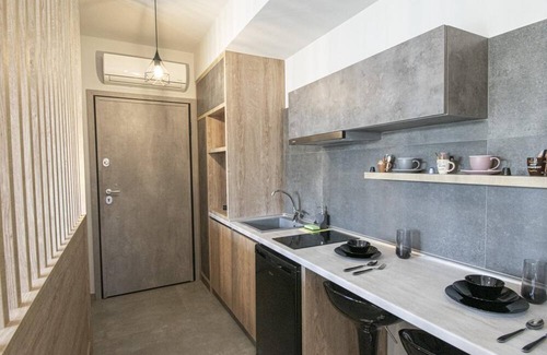 Nea Iraklia Apartment | Discover Theasea Suites: Family-Friendly & Breakfast Included
