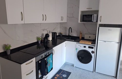 Peniscola Apartment | Convenient Appartement Los Pinos Near Beach and Amenities