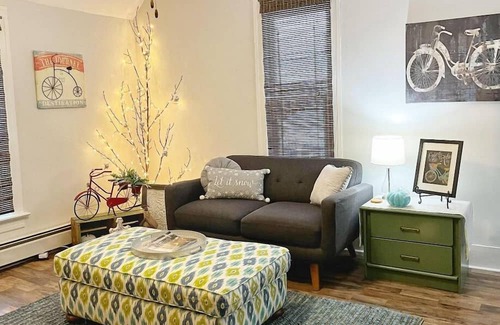 Ishpeming Apartment | Bright Stay and Play: Family-Friendly Apartment Near Trails