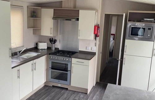 Rhyl Cabin | Inviting 3-Bed Cabin with Pool in Rhyl for Your Getaway