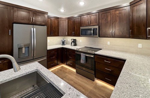 Tamarack Resort Cabin | Ideal Cabin Retreat Near Tamarack Resort with Ocean Views