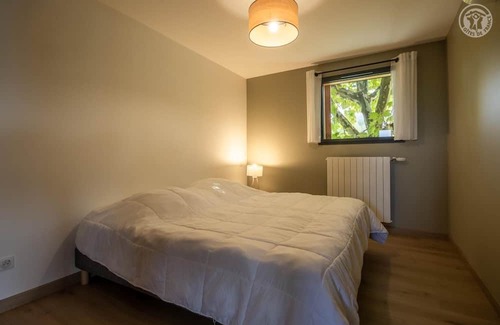 Chanaz House | Discover Iloft 2 - Chanaz: Family-Friendly Gîte with Kitchen