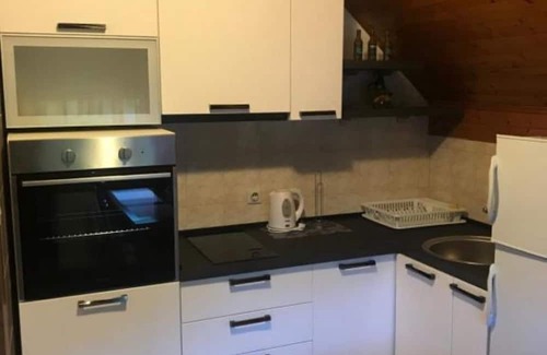 Smoljanac Apartment | Dalija - Discover Nature and Scenic Views with Breakfast