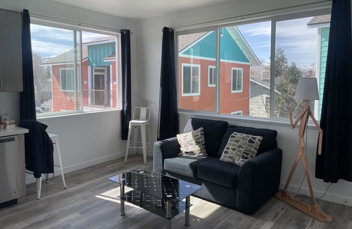Reno Condo | Discover Midtown’s Hidden Secret for Family Getaways