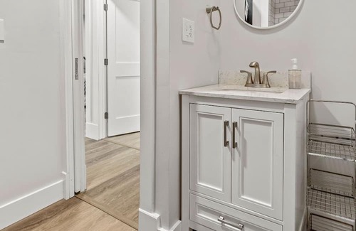 Skaneateles House | Charming Newly-Renovated Ranch in Beautiful Skaneateles