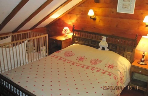 Savignac-les-Ormeaux Ski Chalet | Cozy Mountain Chalet Near Ski Resort - Family-Friendly Stay