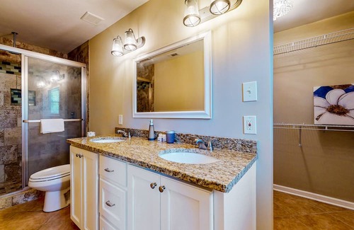 Isle of Hope Historic District House | Dog-Friendly Retreat with Family Amenities and Ocean Views