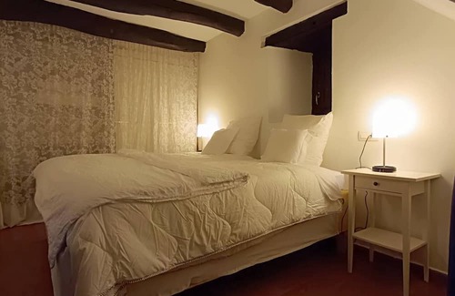 Pola de Lena Apartment | Cozy House of La Reguera: Family-Friendly with Breakfast