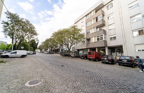 Portela Apartment | Flat Armada II: Modern Apartment Near BragaParque