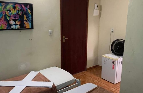 Paraty Hotel | Inviting Pousada Toca da Onça with Pool & Family-Friendly Amenities