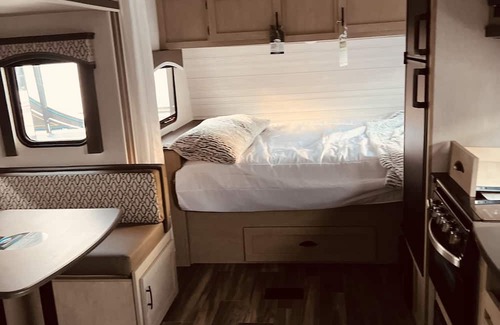 Jamul RV Rental | Discover GoodVibes Ranch & Farm: Your Ideal Mountain Retreat