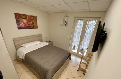 Frattaminore Apartment | Cozy Casa Crispino: Charming Apartment for 3 Guests