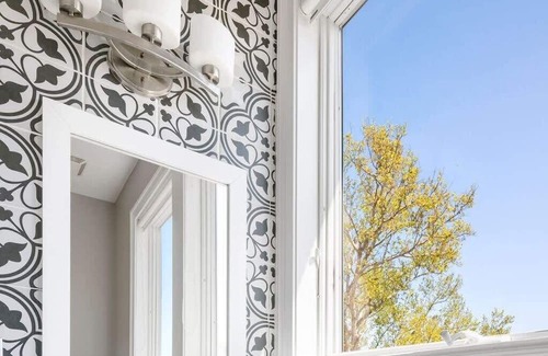 Cannonborough Elliotborough Villa | Elegant Homes with Patios Just Steps from King St