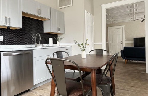 Evansville Apartment | Family-Friendly Stay at Cherry Street Retreat A