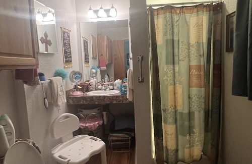 Greenville House | Ideal Eclipse Weekend Rental - Family-Friendly Stay