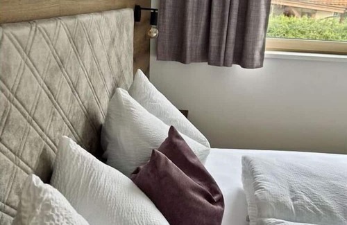 Burgstall House | Modern Retreat at Apart Eder: Pet-Friendly & Family Ready